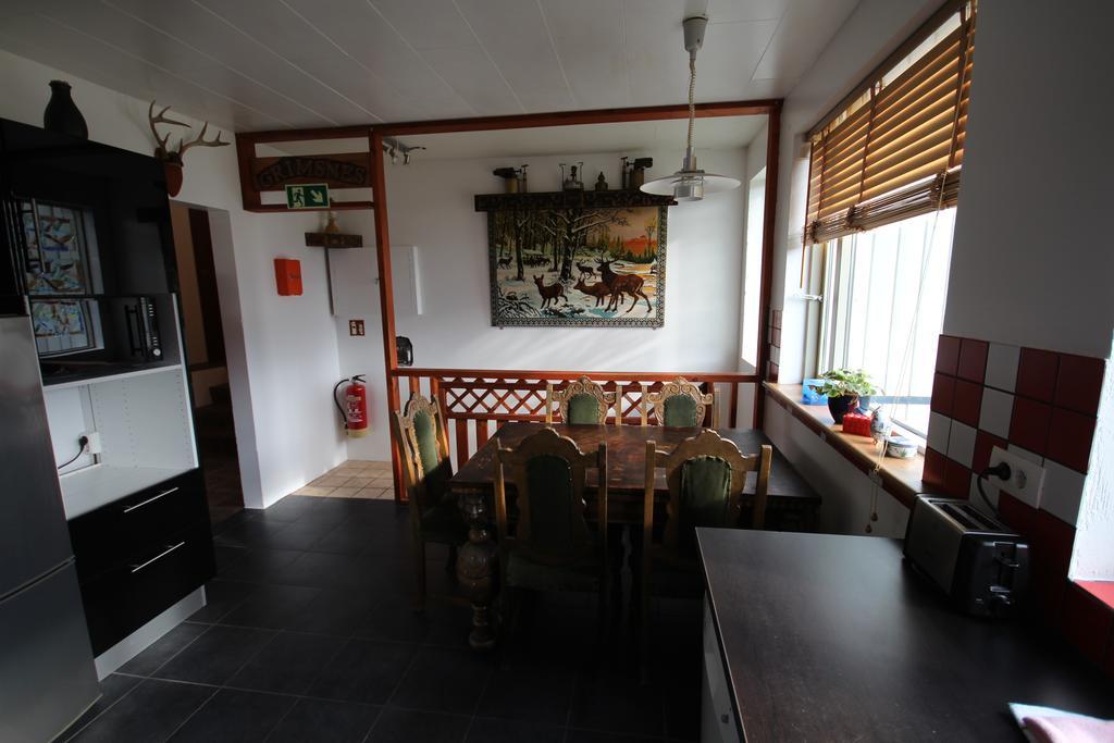 Hamrahlith 9 Guesthouse グルンダルフィヨルズル エクステリア 写真