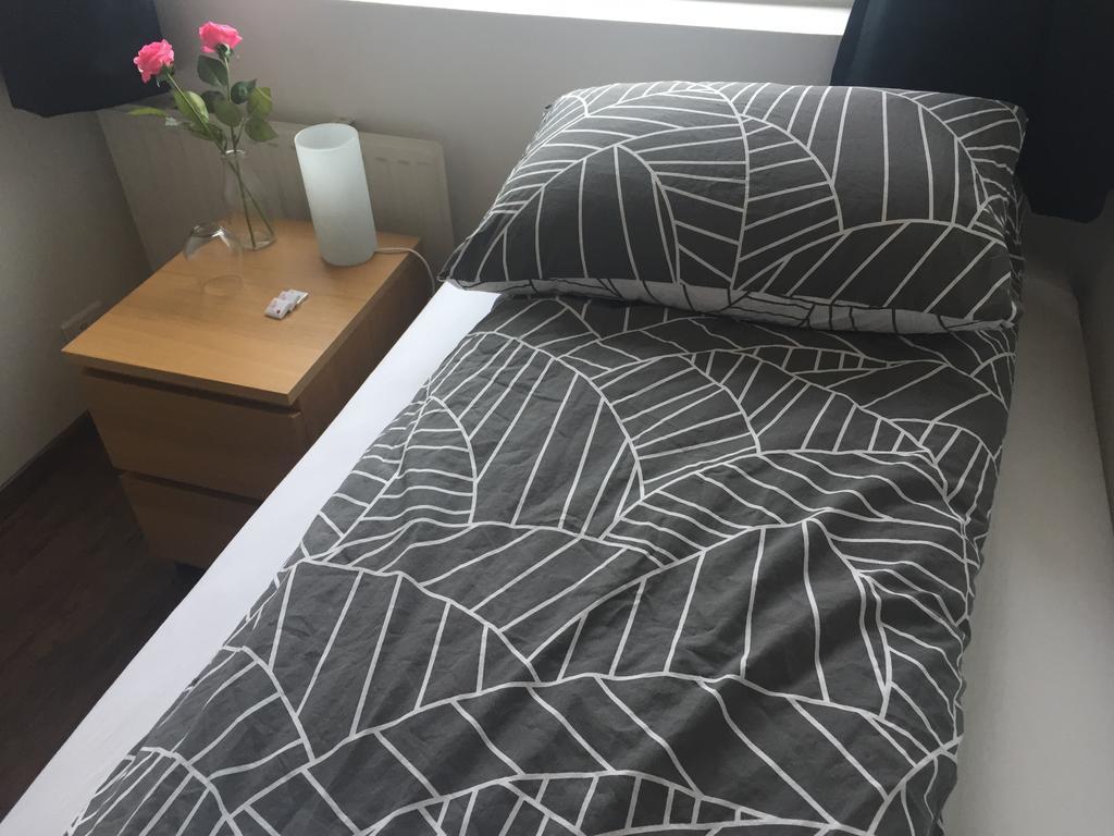 Hamrahlith 9 Guesthouse グルンダルフィヨルズル エクステリア 写真